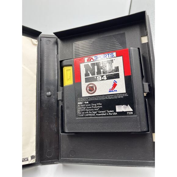 NHL Hockey '94 (Sega Genesis, 1993) Complete CIB - Picture 9 of 10